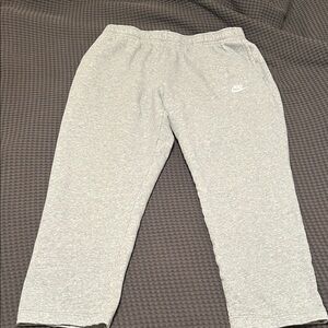 Nike Women’s Light Gray Sweatpants